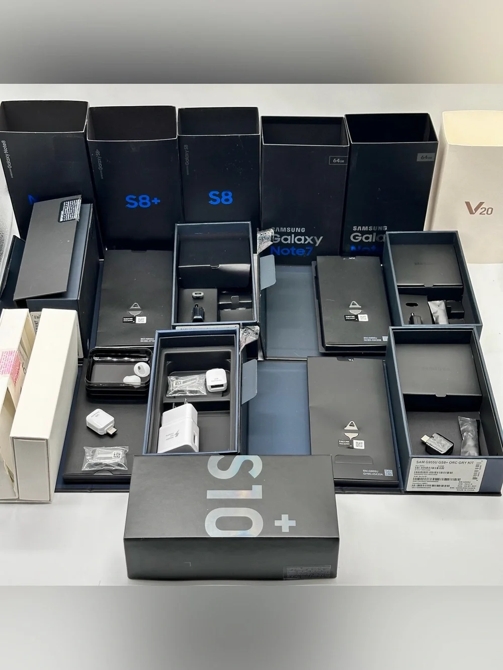 Lot of 6 EMPTY Samsung Galaxy & LG Retail Boxes with OEM Accessories